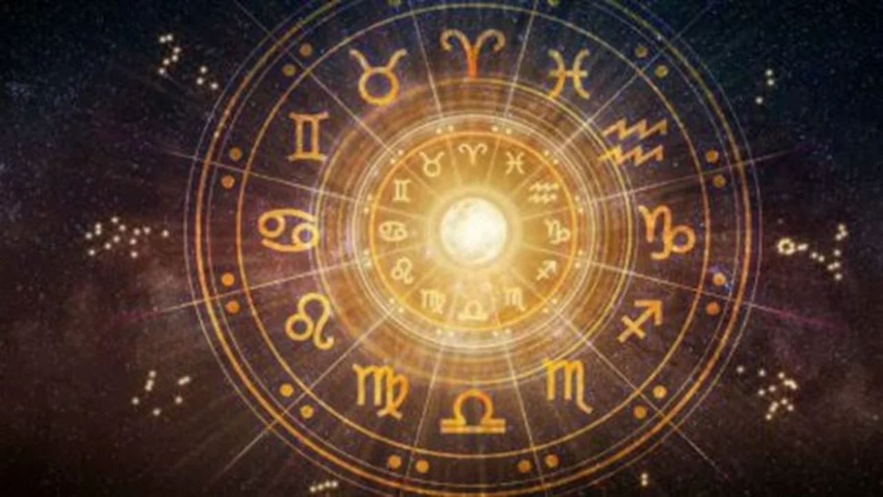 توقعات الأبراج.. تغييرات مهنية جذرية تنتظر مواليد هذه الأبراج خلال مسار السبت